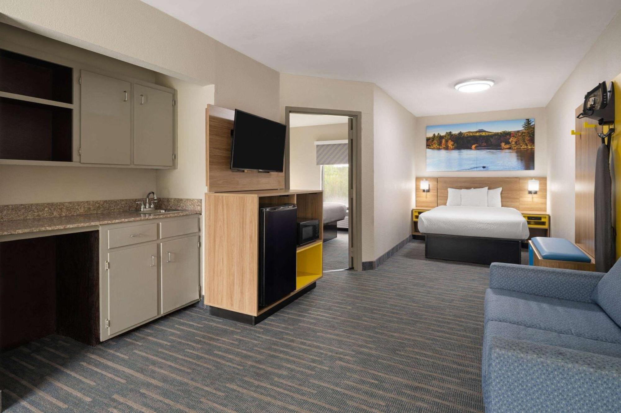 Days Inn By Wyndham Weldon Roanoke Rapids Екстериор снимка